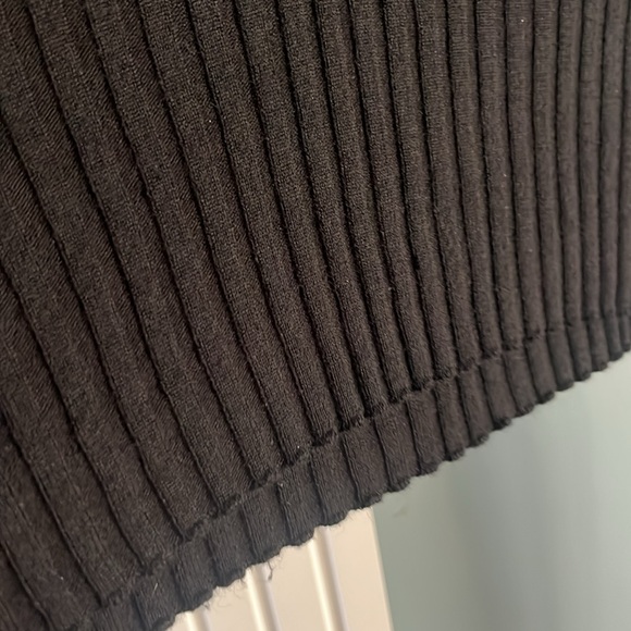 Wolford Super Crop Bolero Turtle Neck Sweater-Wool Blend - Picture 5 of 16